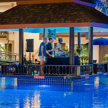Chivatara Resort Bang Tao Beach Phuket - Sha Exteriör bild